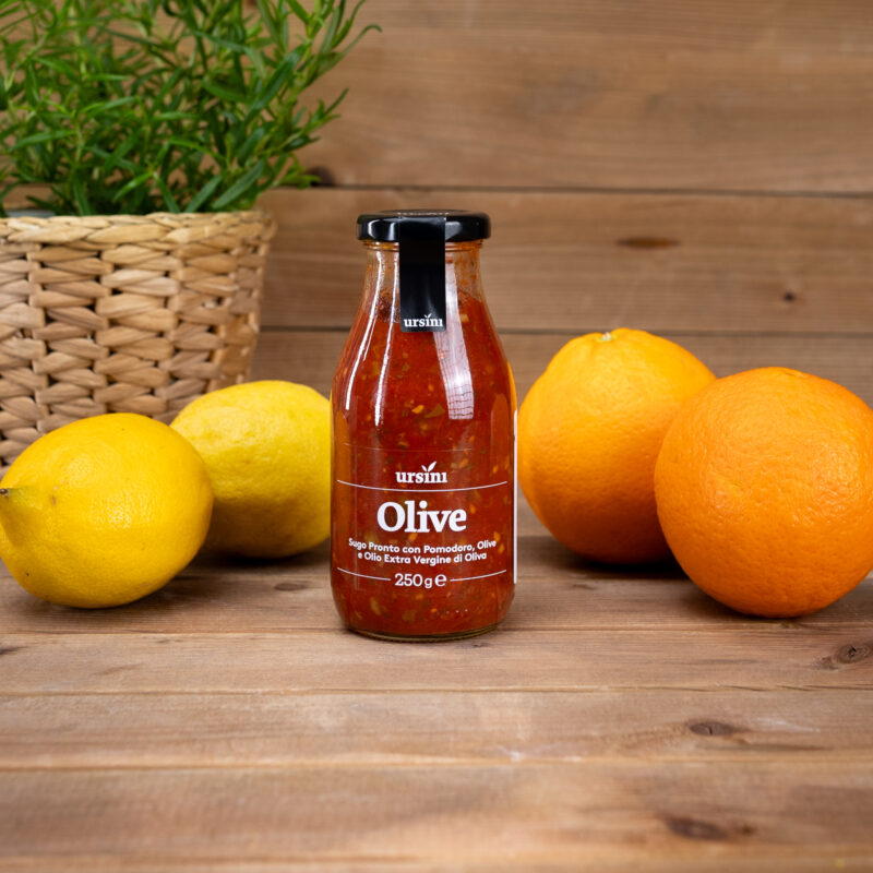 Sos pomidorowy z oliwkami 250g Ursini