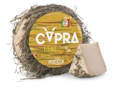 Ser kozi naturalny w sianie Perenzin