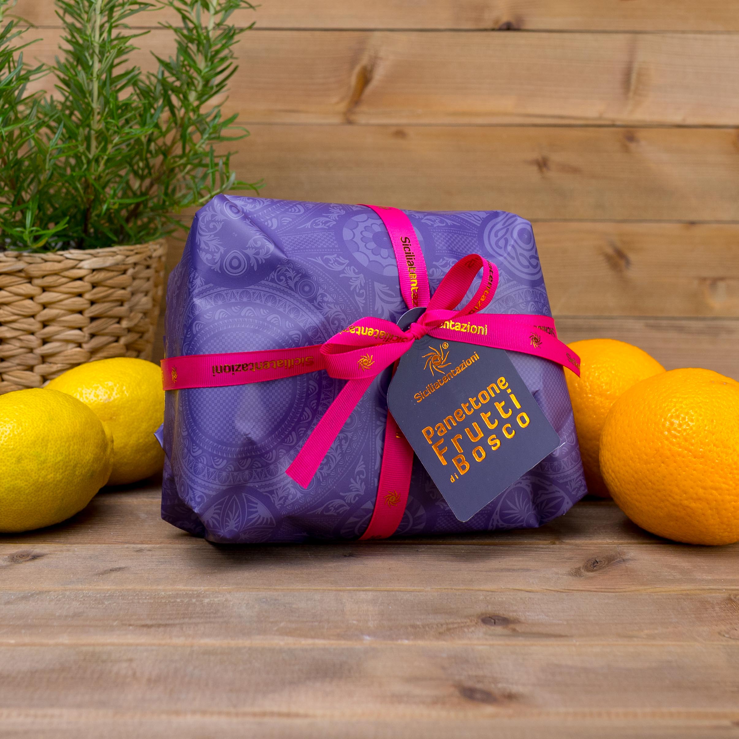 Ciasto Panettone z owocami leśnymi 500g Siciliatentazioni
