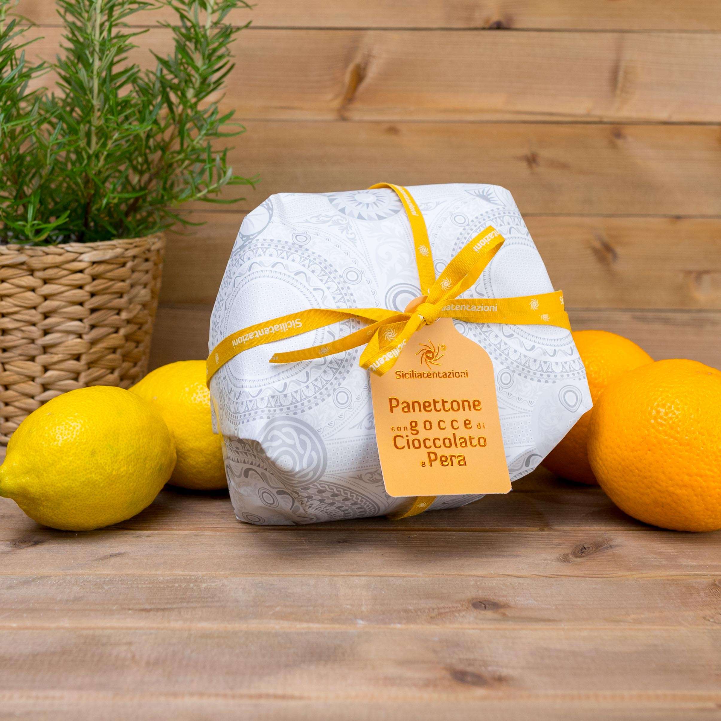 Ciasto Panettone z gruszką i kawałkami czekoladą 500g Siciliatentazioni